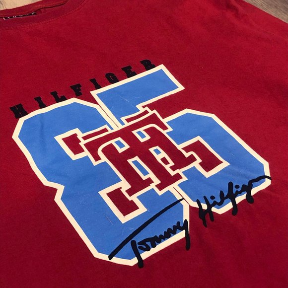 Tommy Hilfiger Graphic Long Sleeve Tee - Picture 3 of 3